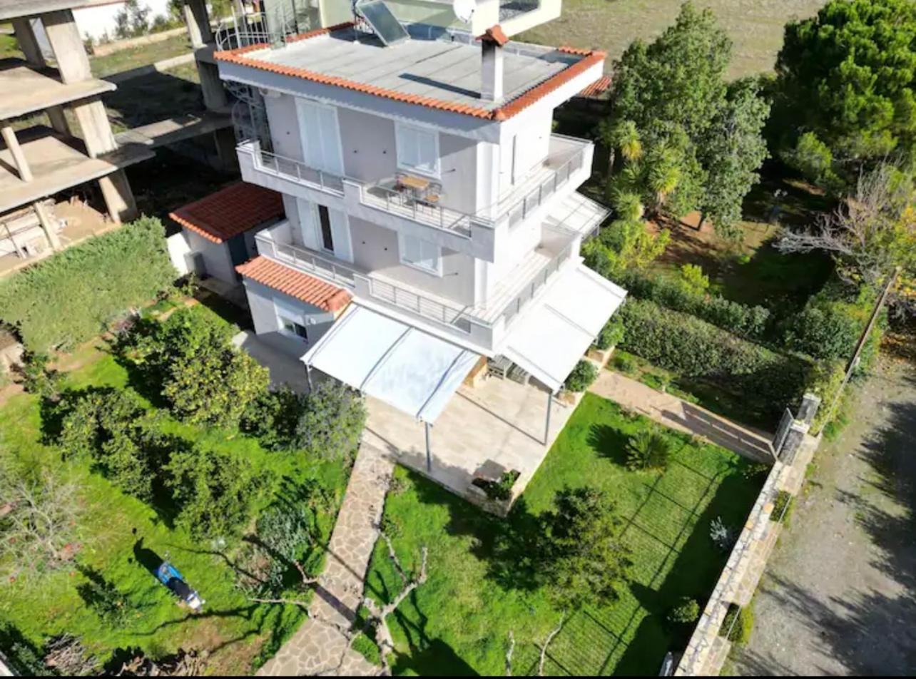 Eretria Homestay 외부 사진